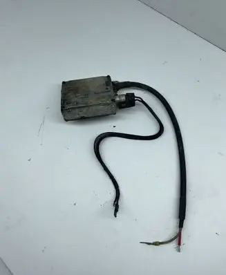 Volkswagen PASSAT B5.5 Headlight ballast module Xenon