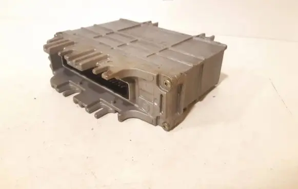 Volkswagen PASSAT B3 Engine control unit/module 8A0907311L