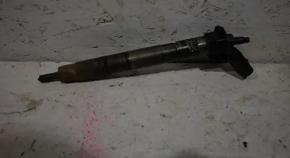 Audi A6 S6 C6 4F Fuel injector 059130277AH