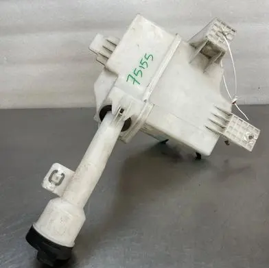 Opel Corsa E Windshield washer fluid reservoir/tank 39015511
