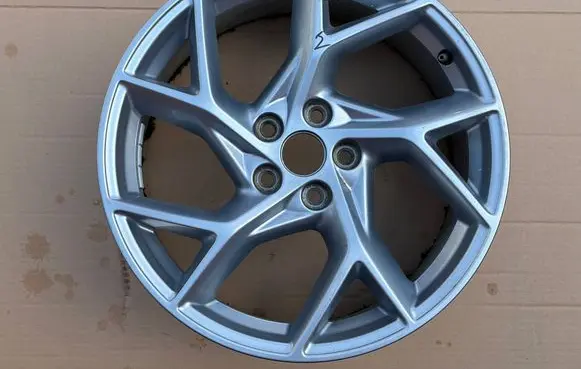 Ford Focus R18 alloy rim KX7C1007D1A