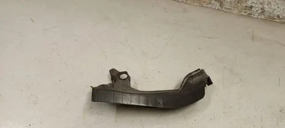Audi A3 8Y Other engine bay part 8Y0805233