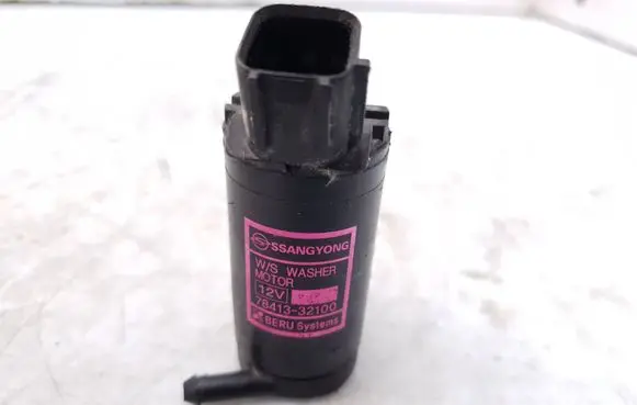 SsangYong Actyon sports II Windscreen/windshield washer pump 7841332100