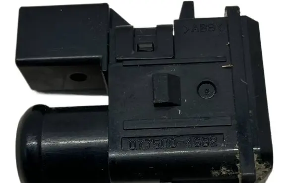Toyota RAV 4 (XA50) Interior temperature sensor OYT25486 077500-4682