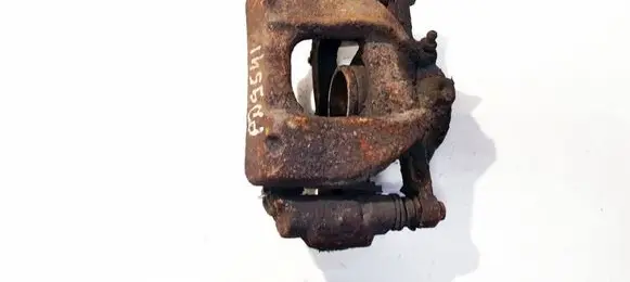Toyota Avensis T270 Front brake caliper 