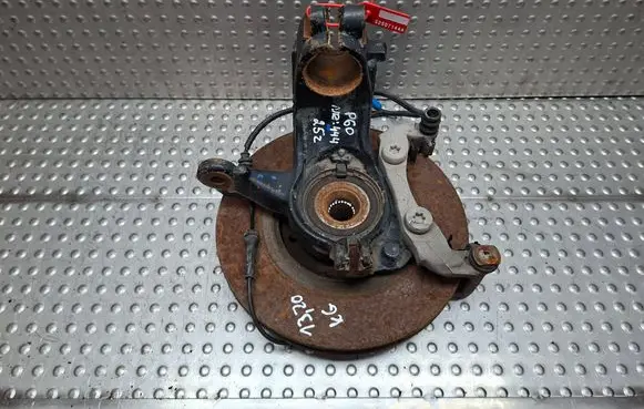 Peugeot 2008 I Front wheel hub spindle knuckle S25071444