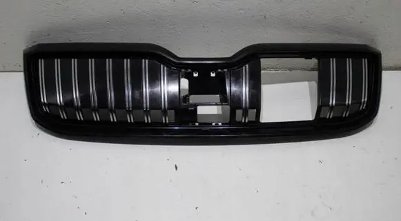 Skoda Superb B8 (3V) Front bumper upper radiator grill 3V0853653J