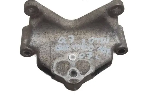 Audi Q7 4L Gearbox mounting bracket 7L6399649