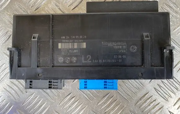 BMW 1 E81 E87 Comfort/convenience module 9119494 0322971 10681810