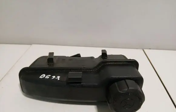 Volvo XC90 Power steering fluid tank/reservoir 30645621