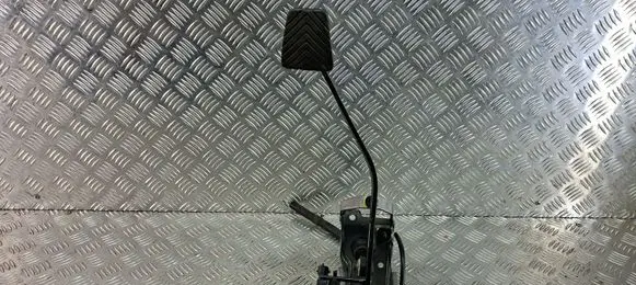 Hyundai i40 Clutch pedal 
