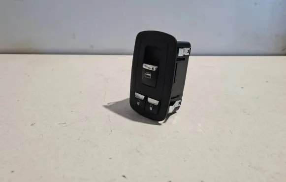 Maserati Ghibli Electric window control switch 670025405
