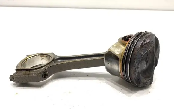 Ford Transit Courier Piston with connecting rod RFCM5G6205FA
