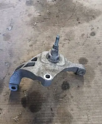 Renault Arkana Gearbox mounting bracket 112339294R