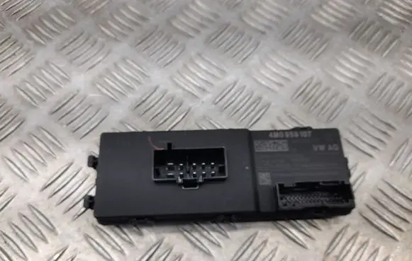 Audi Q7 4M Tailgate/trunk control unit/module 4M0959107