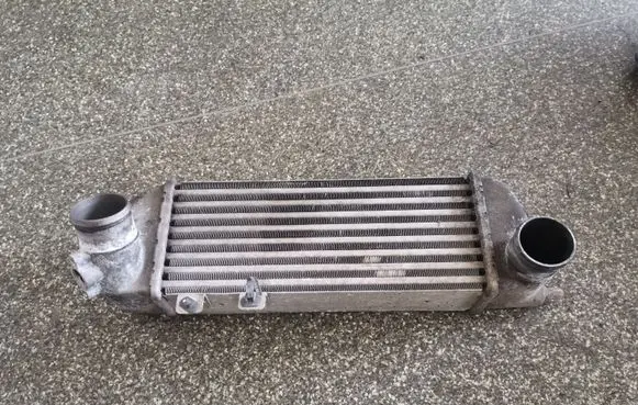 KIA Ceed Intercooler radiator 282712A610
