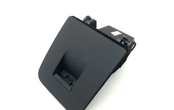 Alfa Romeo Giulia Front trunk storage compartment 015611180900