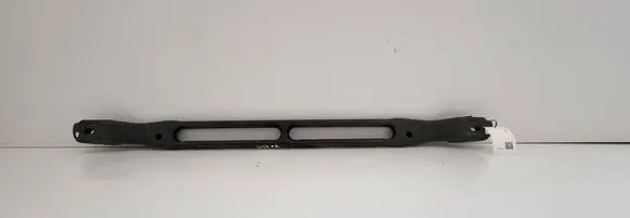 Volvo V60 Radiator support slam panel bracket