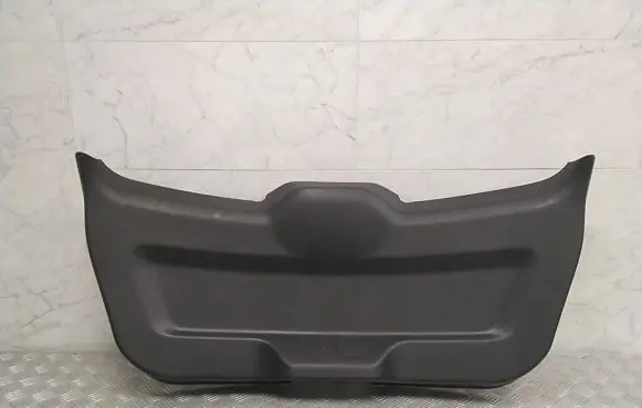 Opel Antara Tailgate trim 96820213