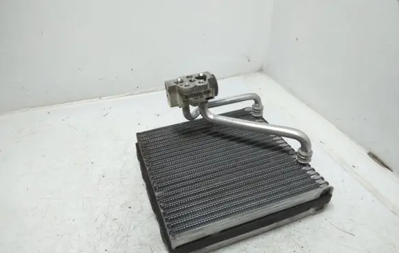 Air conditioning (A/C) radiator (interior)