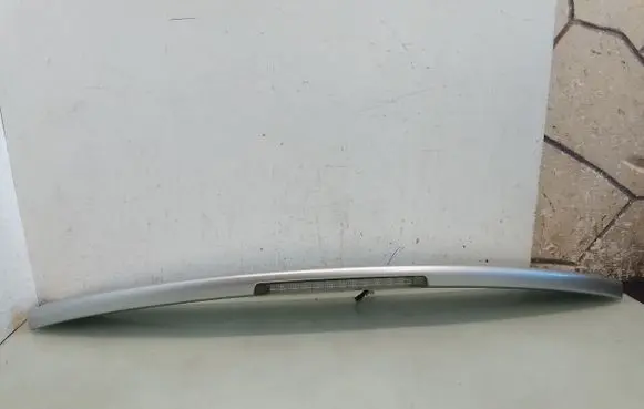 Toyota Prius (NHW20) Tailgate/trunk spoiler 7608547020
