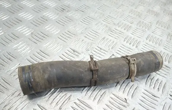 Land Rover Discovery 3 - LR3 Engine coolant pipe/hose