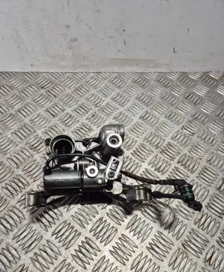 Volvo S90, V90 Oil pump 31401488