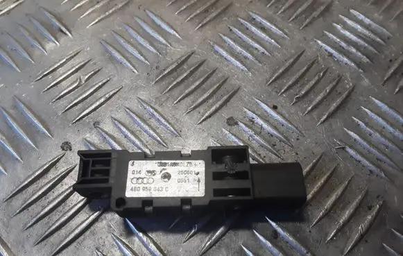 Volkswagen Phaeton Airbag deployment crash/impact sensor 4B0959643C