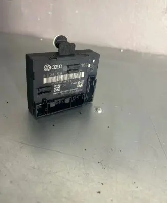 Audi A4 S4 B8 8K Door control unit/module 8K0959792D 8K0959792H