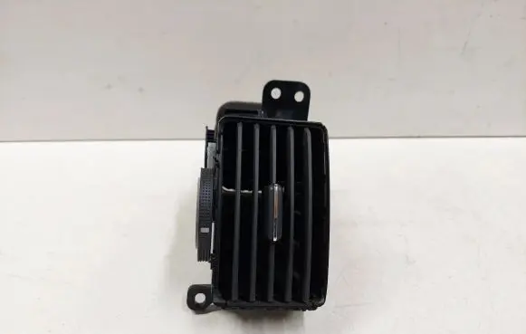 Toyota Corolla Verso E121 Dashboard side air vent grill/cover trim 6556414010 5565064010