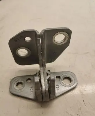 Jeep Grand Cherokee Loading door lower hinge 85574F
