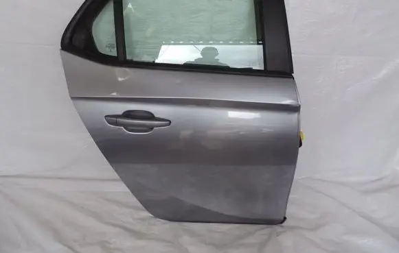 Opel Corsa F Rear door