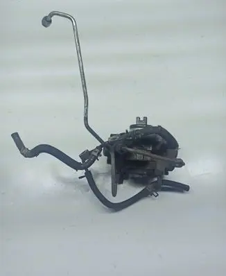 Toyota Avensis T250 Fuel injection high pressure pump 221000R010 HU2940C0