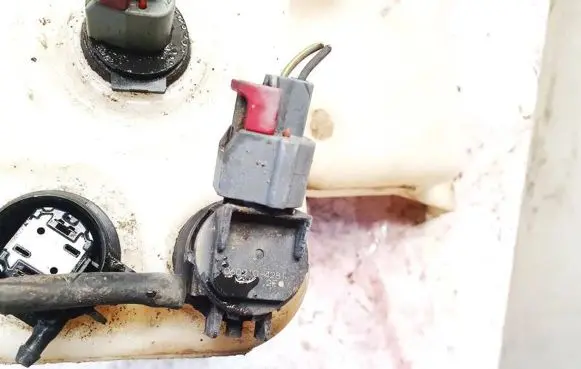 Windscreen/windshield washer pump