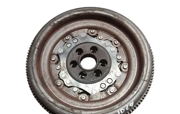Volkswagen PASSAT B6 Flywheel 03G105266BK