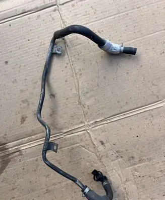 Nissan Navara D40 Fuel line/pipe/hose 