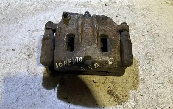 KIA Sorento Front brake caliper