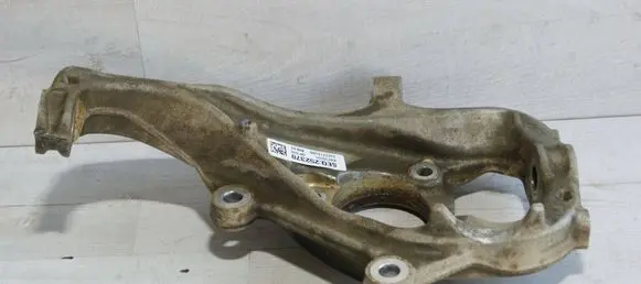 Dodge RAM Front wheel hub spindle knuckle SEQ252370 KN739391 68237141AD