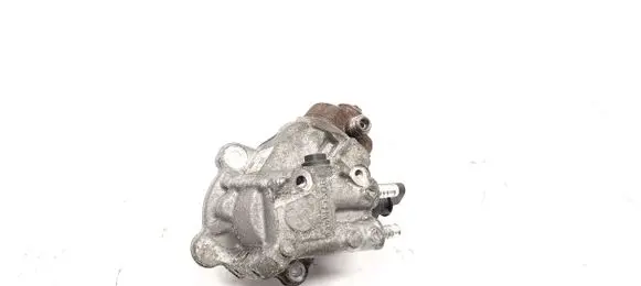 BMW X1 E84 Fuel injection high pressure pump 8510865