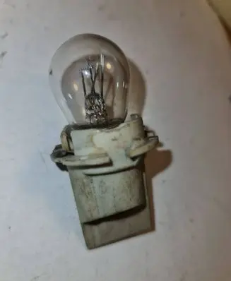 Ford Transit Headlight/headlamp bulb 86VB13N004CD 86VB13N004 63039