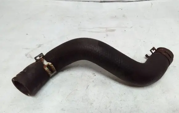 Toyota Prius (XW30) Engine coolant pipe/hose