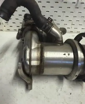 Volkswagen Golf VII EGR valve cooler 04L131512D