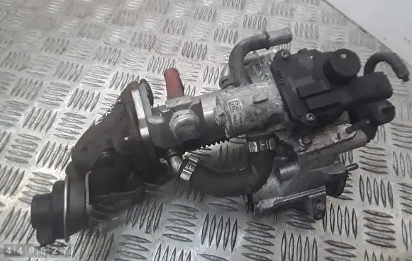 Renault Scenic III - Grand scenic III EGR valve cooler 7003681404