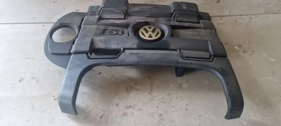 Volkswagen PASSAT B6 Engine cover (trim) 03C103925AR