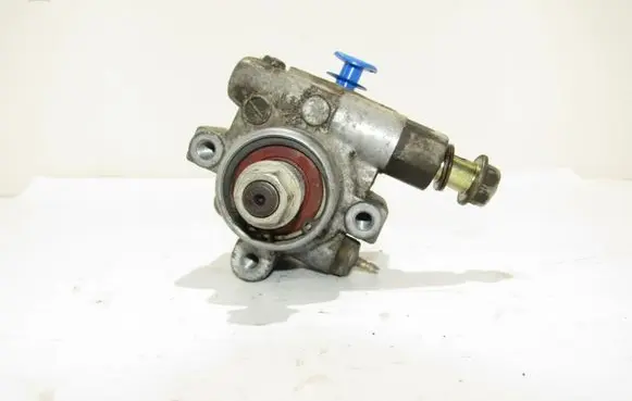 Mazda Xedos 9 Power steering pump T00632600E