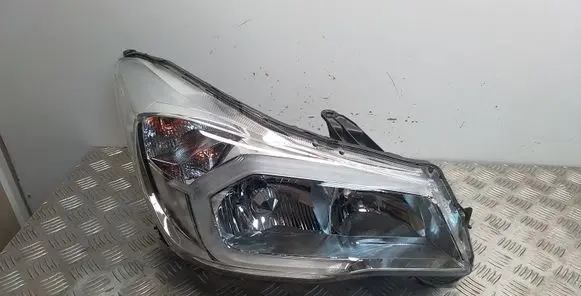 Subaru Forester SJ Headlight/headlamp
