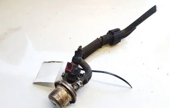 BMW X5 F15 Fuel pressure sensor 0444025010 170103164557