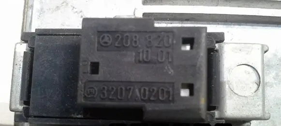 Mercedes-Benz CLK A208 C208 Other switches/knobs/shifts 2088201001