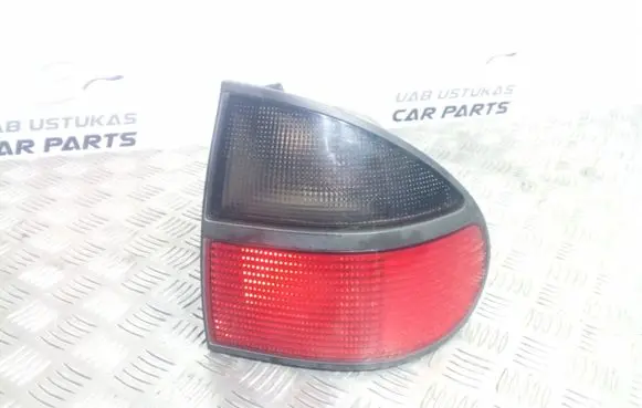Renault Laguna I Rear/tail lights 7700820051 92016