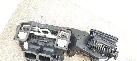 Mercedes-Benz E C207 W207 Interior heater climate box assembly A2128305060 2128300284